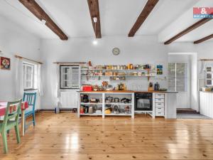 Prodej chalupy, Kuks, 138 m2