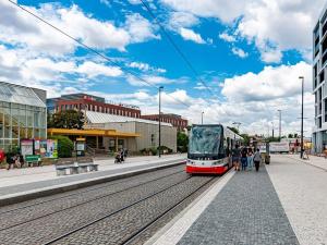 Pronájem bytu 3+kk, Praha - Karlín, Nekvasilova, 92 m2