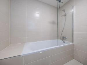 Pronájem bytu 2+kk, Praha - Karlín, U Mlýnského kanálu, 62 m2