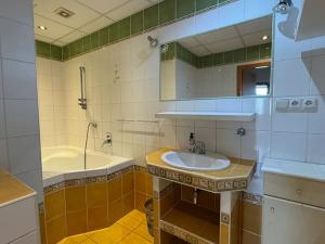 Pronájem bytu 3+1, Třebíč, Tolstého, 74 m2
