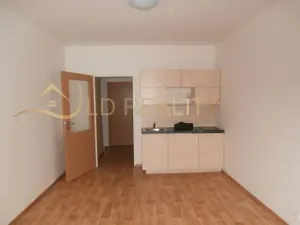 Pronájem bytu 1+kk, Olomouc, Kavaleristů, 31 m2