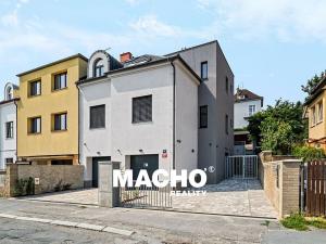 Pronájem bytu 3+1, Praha - Vršovice, Na křivce, 97 m2