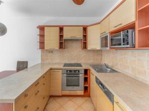 Pronájem bytu 2+kk, Praha, Kyselova, 60 m2