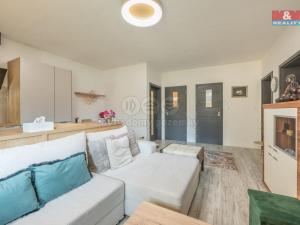 Prodej bytu 3+kk, Chrášťany, Oranžová, 69 m2
