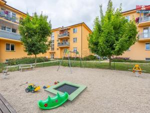 Prodej bytu 3+kk, Chrášťany, Oranžová, 69 m2