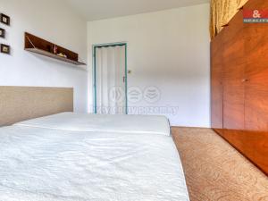 Pronájem bytu 2+1, Přeštice, Husova, 65 m2