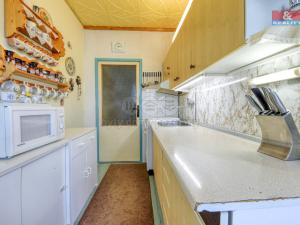 Pronájem bytu 2+1, Přeštice, Husova, 65 m2