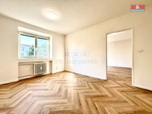 Pronájem bytu 2+1, Hradec Králové, Labská kotlina, 54 m2