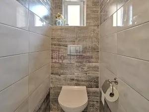 Prodej bytu 4+1, Jindřichův Hradec, Stará cesta, 132 m2