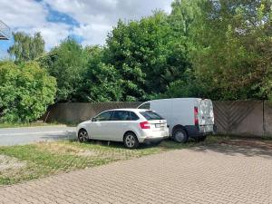 Prodej garážového stání, Klecany, 12 m2