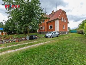 Pronájem bytu 1+1, Jesenice, Školní, 45 m2