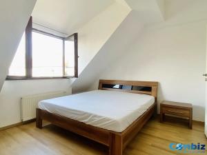 Pronájem bytu 3+kk, Praha - Podolí, Podolská, 71 m2