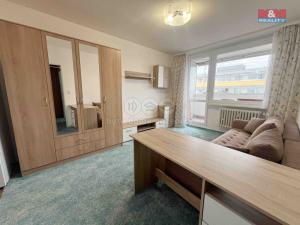 Pronájem bytu 2+kk, Kralupy nad Vltavou - Lobeček, Krakovská, 40 m2