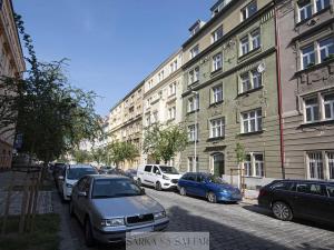 Pronájem bytu 2+kk, Praha - Bubeneč, Jaselská, 67 m2