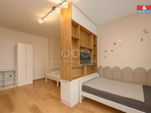 Prodej bytu 3+kk, Velká Bystřice, Nádražní I, 76 m2
