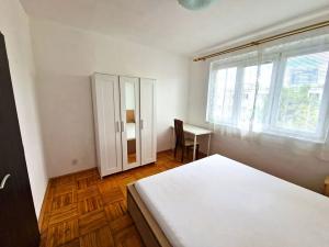 Pronájem bytu 2+1, Praha - Krč, Blažíčkova, 53 m2
