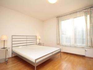 Pronájem bytu 2+kk, Praha - Smíchov, Karla Engliše, 64 m2