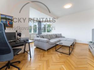 Pronájem bytu 2+1, Praha - Smíchov, U Malvazinky, 82 m2