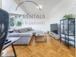 Pronájem bytu 2+1, Praha - Smíchov, U Malvazinky, 82 m2