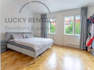 Pronájem bytu 2+1, Praha - Smíchov, U Malvazinky, 82 m2