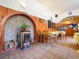 Prodej restaurace, Tábor, Lužnické údolí, 694 m2