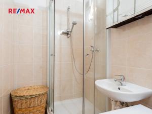 Pronájem bytu 2+kk, Praha - Černý Most, Generála Janouška, 44 m2