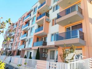 Prodej bytu 1+kk, Bjala, Bulharsko, 54 m2