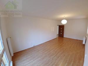 Pronájem bytu 2+1, Ostrava, Svazácká, 58 m2