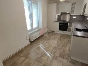 Pronájem bytu 2+1, Kolín, Bachmačská, 58 m2