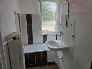 Pronájem bytu 1+1, Chomutov, Marie Pujmanové, 34 m2