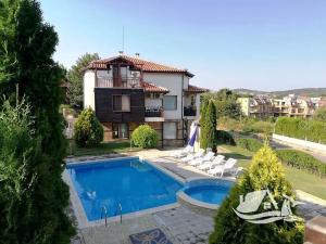 Prodej bytu 2+kk, Sozopol, Bulharsko, 66 m2