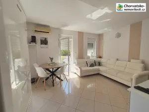 Prodej bytu 2+kk, Novalja, Chorvatsko, 45 m2