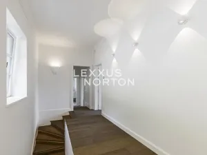 Prodej vily, Praha - Dejvice, V Šáreckém údolí, 253 m2