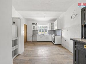 Prodej rodinného domu, Broumov - Velká Ves, Kladská, 260 m2