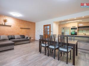 Prodej rodinného domu, Bystřice - Nesvačily, 170 m2