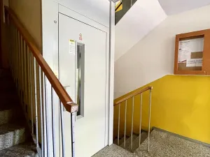 Prodej bytu 2+1, Jirkov, Jezerská, 61 m2