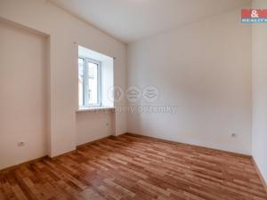 Pronájem bytu 3+kk, Luby, Revoluční, 58 m2