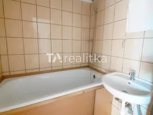 Pronájem bytu 2+1, Karviná, Ciolkovského, 54 m2