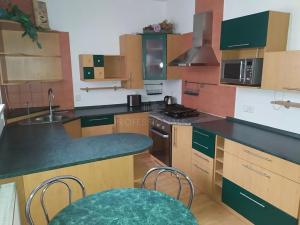 Pronájem bytu 3+1, Praha - Vinohrady, Rejskova, 110 m2