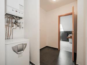 Pronájem bytu 3+1, Praha - Smíchov, V lesíčku, 110 m2