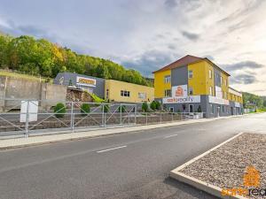 Pronájem obchodního prostoru, Ústí nad Labem, Žižkova, 360 m2