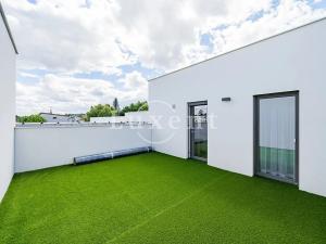 Prodej rodinného domu, Praha - Lysolaje, Horní náměstí, 112 m2