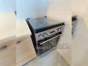 Pronájem bytu 2+kk, Praha, Na Petřinách, 50 m2