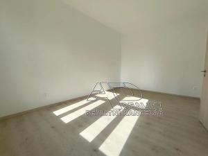 Pronájem atypického bytu, České Budějovice, Fráni Šrámka, 65 m2