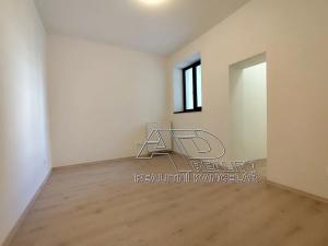 Pronájem atypického bytu, České Budějovice, Fráni Šrámka, 65 m2