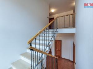 Prodej rodinného domu, Kolová - Háje, 330 m2