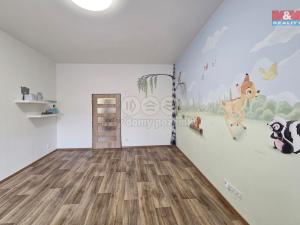 Pronájem bytu 4+1, Cheb, Májová, 117 m2