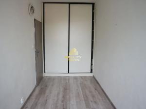 Prodej bytu 3+1, Klášterec nad Ohří, Václava Řezáče, 65 m2