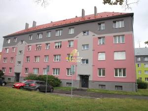 Prodej bytu 3+1, Klášterec nad Ohří, Václava Řezáče, 65 m2