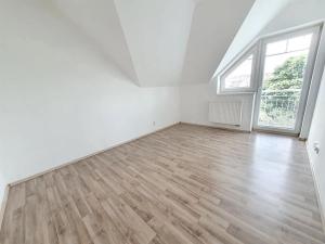 Pronájem rodinného domu, Praha, 200 m2